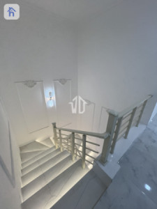 Modern House Image 14