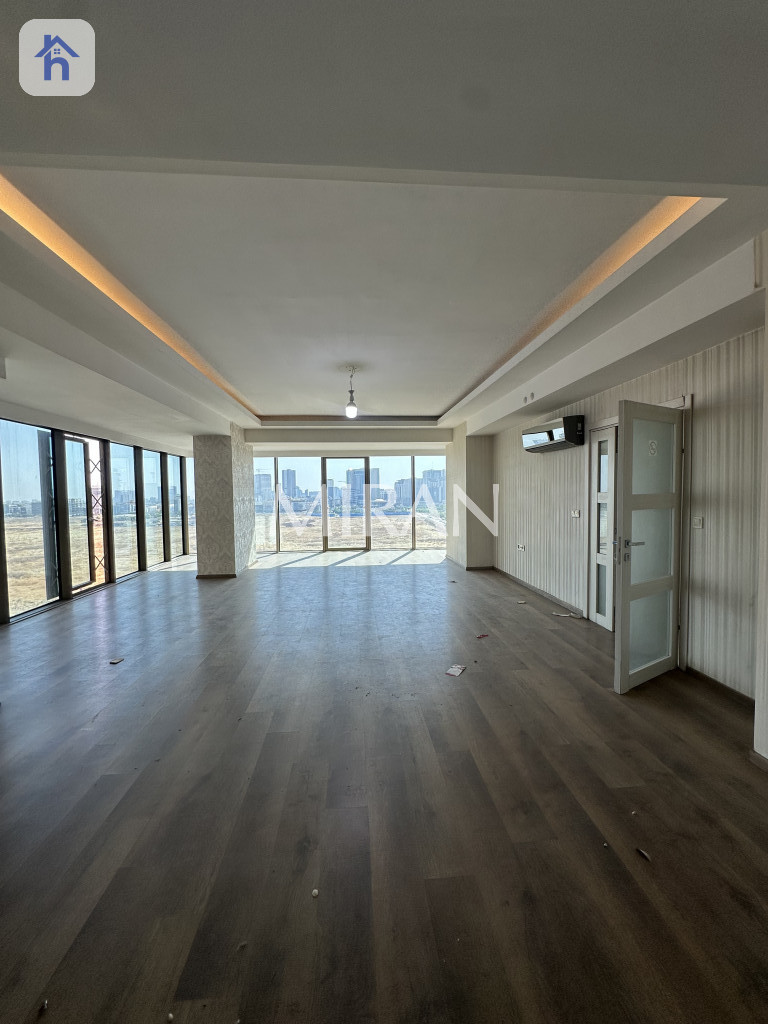 Spacious Apartment with Stunning Views