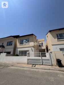Spacious House in Italian Village image 1