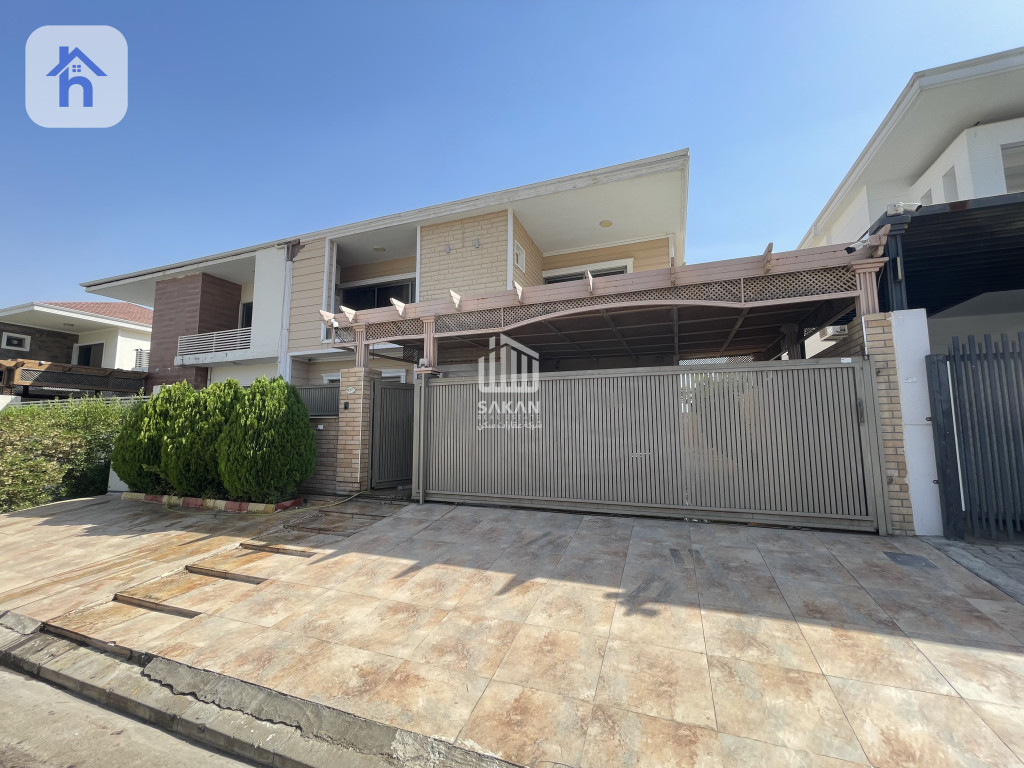 Spacious Family Home in Zin City