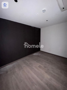 Sleek Design Offering Comfort and Style Resim 8