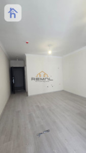 Studio Apartment image 2