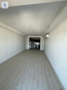 Cozy 1-Bedroom Apartment in Empire Pearl Towers image 2
