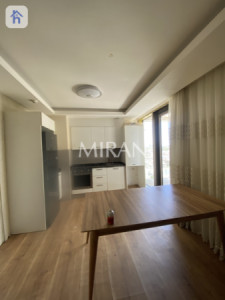 Stylish High-Floor Apartment for Rent image 3
