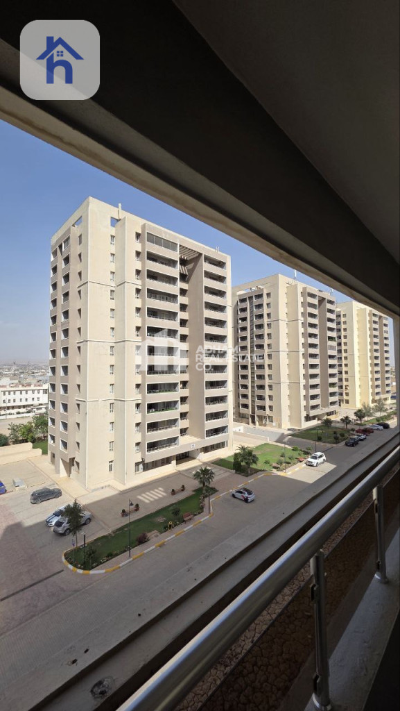 Spacious apartment with great views