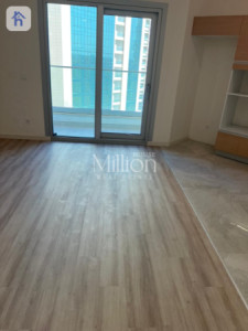 apartment for rent in empire square image 2