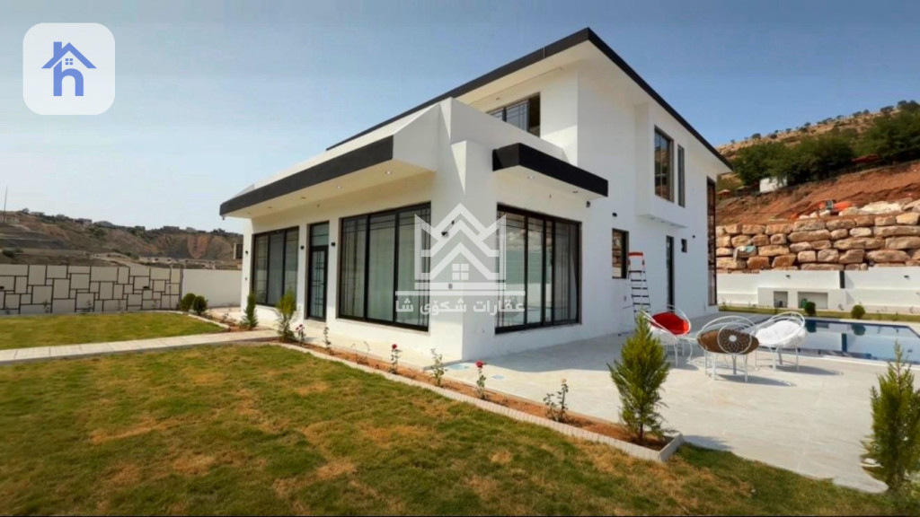 خانووی VIP وێنە 2