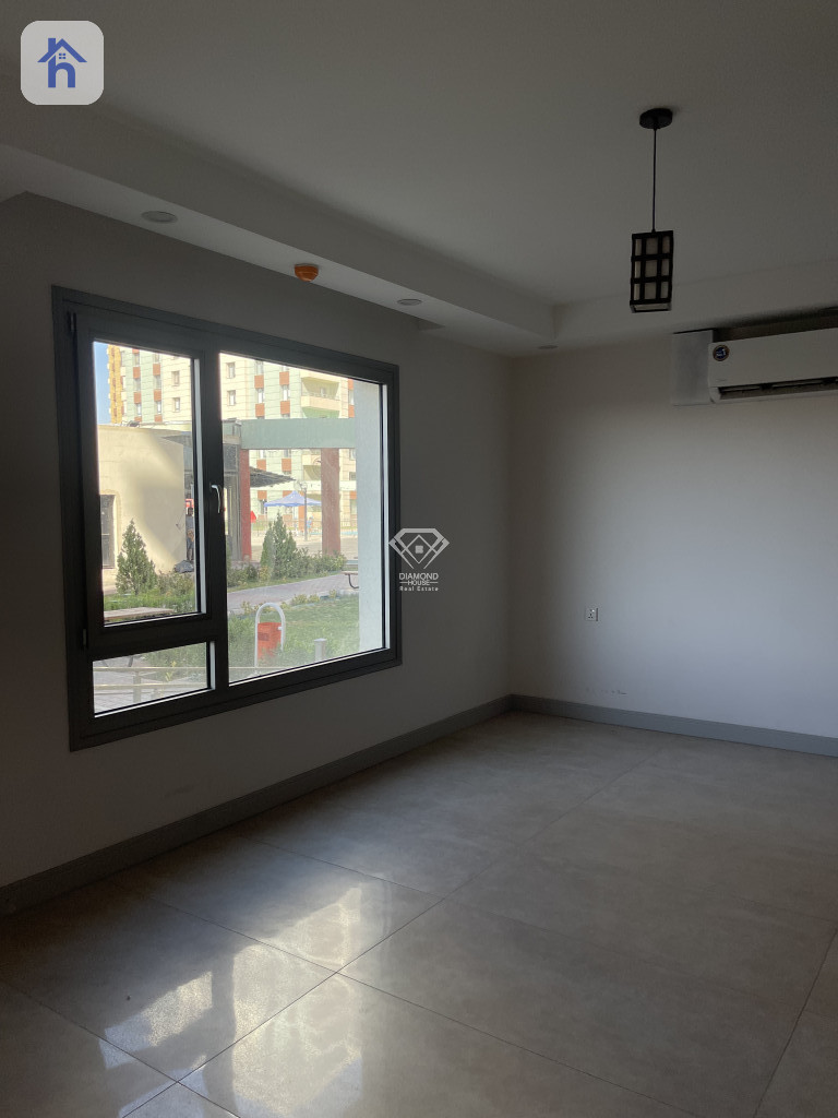 شوقەیەکی ستۆدیۆی ئارام لە جیهان ستی