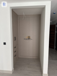 Studio Apartment image 4