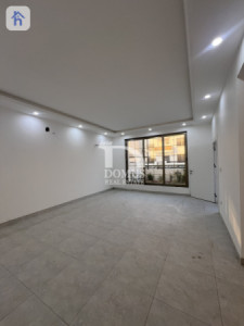 Modern 5-Bedroom Residence in Aram city Image 3