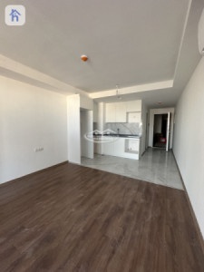 Modern apartment in Empire Pearl Towers image 2