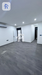 Modern House with 4 Bedrooms Image 10