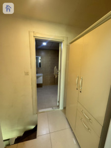Modern Apartment Image 4