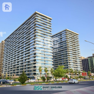 Family Apartment with Modern Amenities image 7