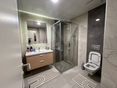 Furnished 2 Bedroom Apartment in Empire Square Image 12