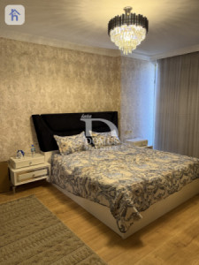 Elegant 1-Bedroom Apartment in Star Towers image 7