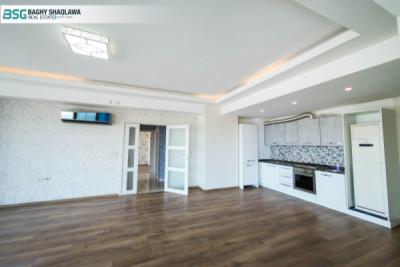 Stylish Apartment with 2 Bedrooms image 4