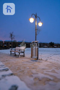 Cozy Home with Expansive Space Image 4