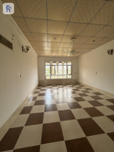 خانوو بەرامبەر باخچە image 11