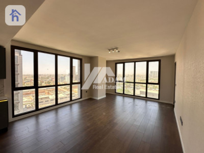 Corner Apartment image 1