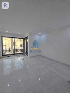 Modern House For Sale Image 9