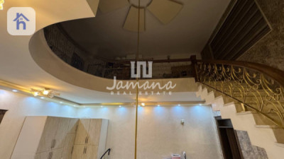 Spacious Family Home, Prime Location Image 30