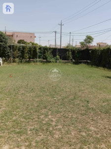 Spacious house with 6 bedrooms Image 7