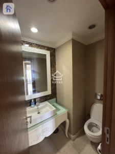 Stylish 4-Bedroom Apartment with High Floor Resim 12