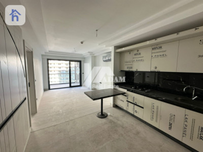 Cozy Apartment in Rami Towers Image 3