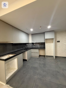 Bright Apartment in Prime Location image 2