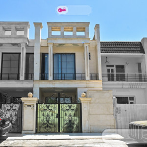 خانووی دوو نهۆمی image 1