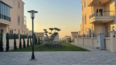 Corner House Image 7