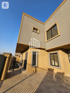 Two Floor House image 4