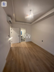 Corner Apartment image 4