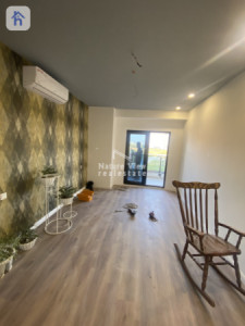 Elegant 1-bedroom in prime location Image 4