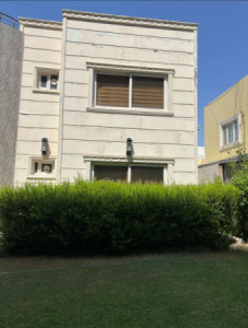 House (450m²) Image 3