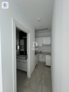 Modern office space in Empire Business Towers image 4