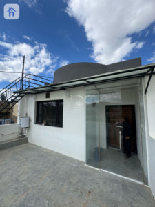 Modern House Image 5