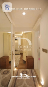 Luxurious Apartment with Park View Image 15