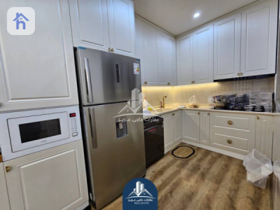 Twin House Image 11