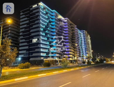 Bright 2 Bedroom Apartment with Open Layout image 3