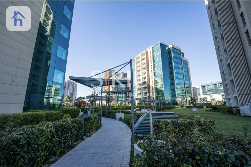 Spacious Apartment with Great Views Resim 4