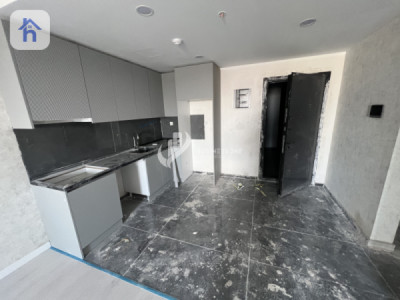 Luxurious Apartment in Prime Location Image 3