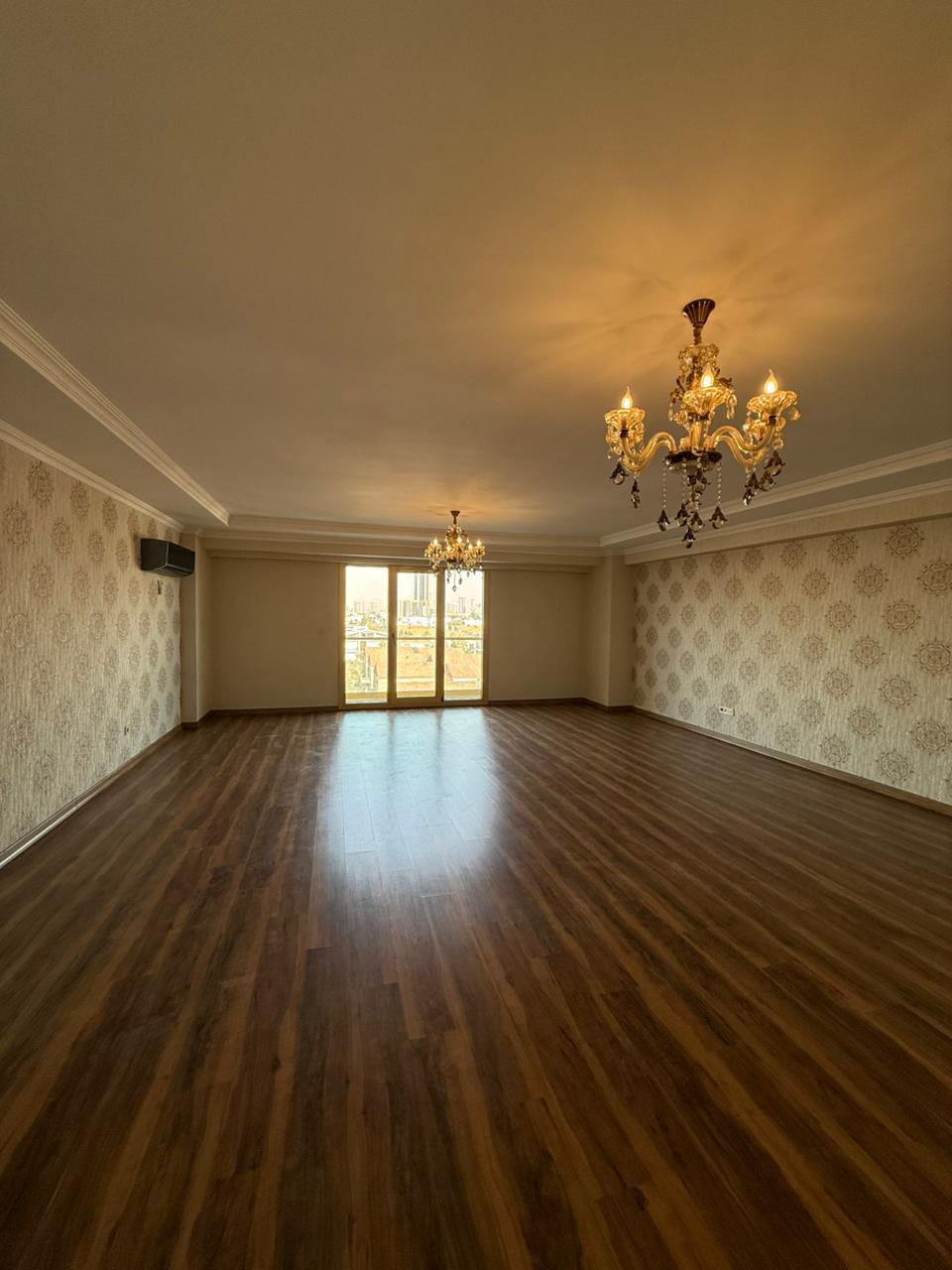 شوقەیەکی فراوان لە تاوەری ڕۆیا