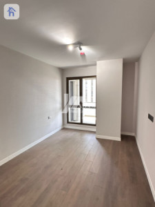 Luxurious 3 Bedroom Apartment in Prime Location Image 7