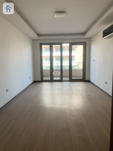 Modern 5-BR Apartment in Erbil Image 16