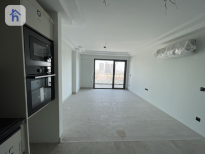Modern apartment in Rami Towers Image 3