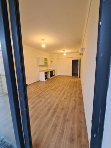 Apartment in Cash Image 4