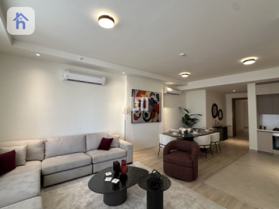Stylish 2-Bedroom Apartment in DC Towers image 9