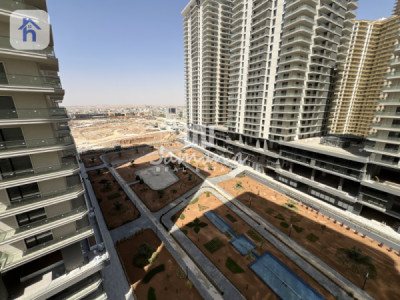 Modern 1-Bedroom Apartment image 2